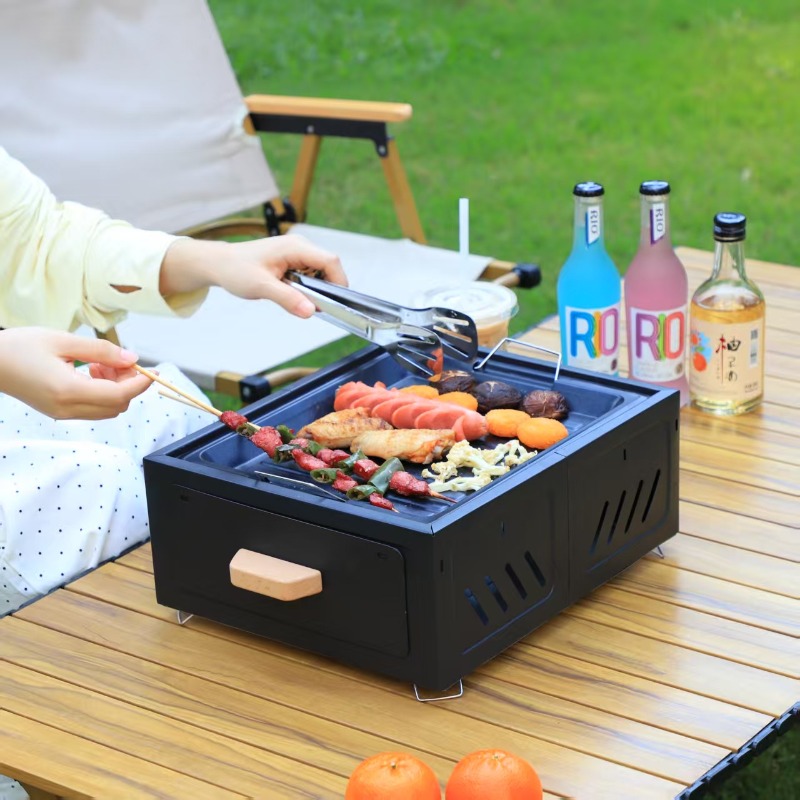 Tragbarer Holzkohlegrill mit q – Camping With Cooking Bewertung und Preis